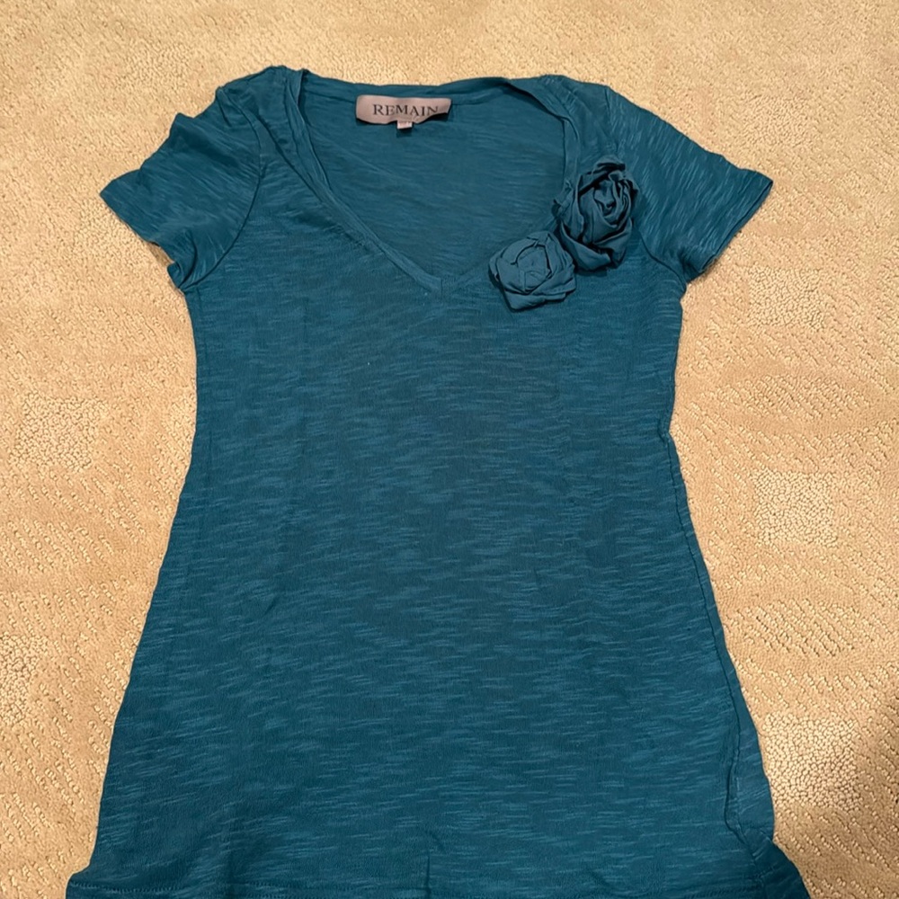 Vneck tshirt with flowers